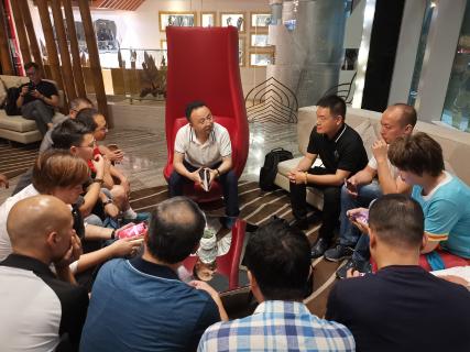 让中国企业家更有眼界——龙门国际创始人李厚德率领企业家学员游学越南站
